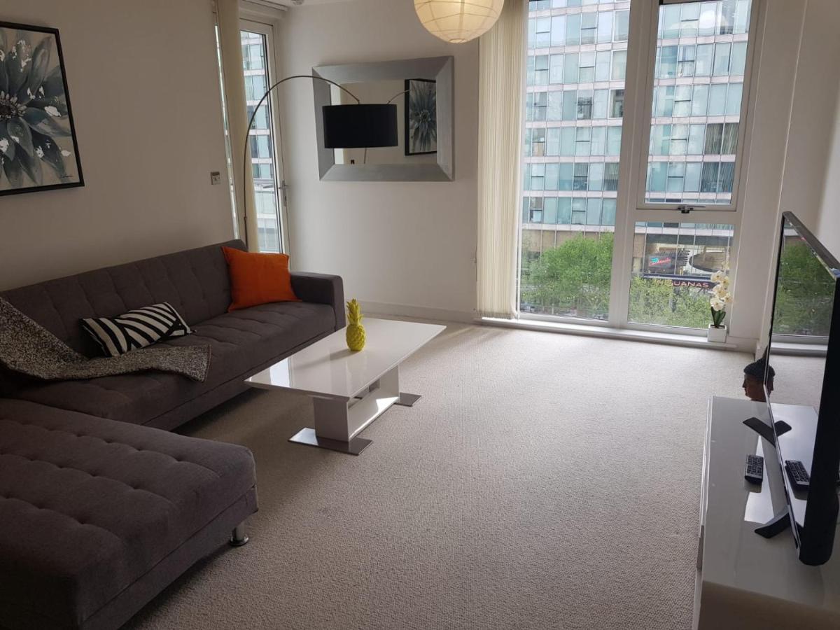 Dazzon Apartments - Hub - Central Mk ミルトン・ケインズ エクステリア 写真