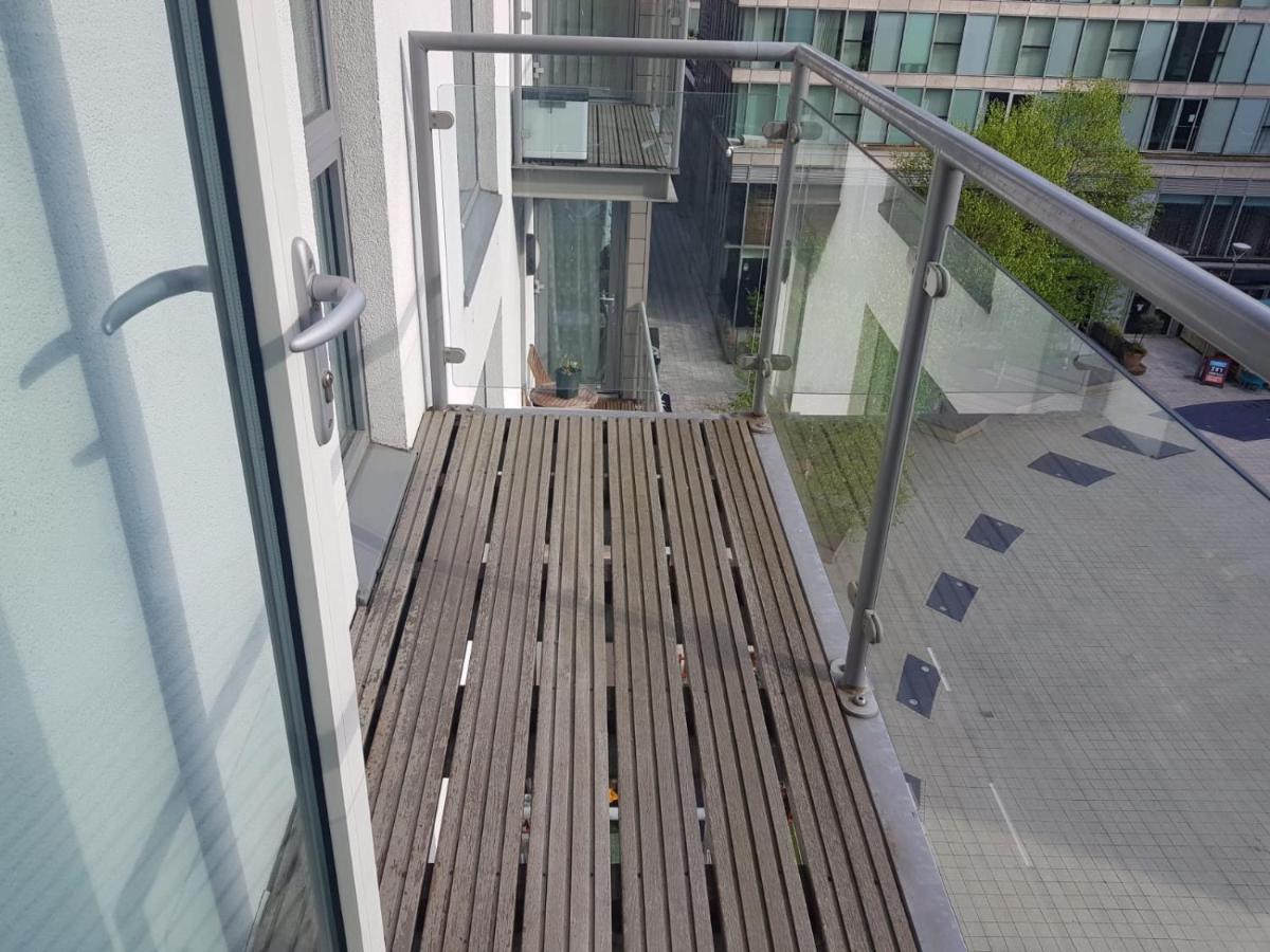 Dazzon Apartments - Hub - Central Mk ミルトン・ケインズ エクステリア 写真