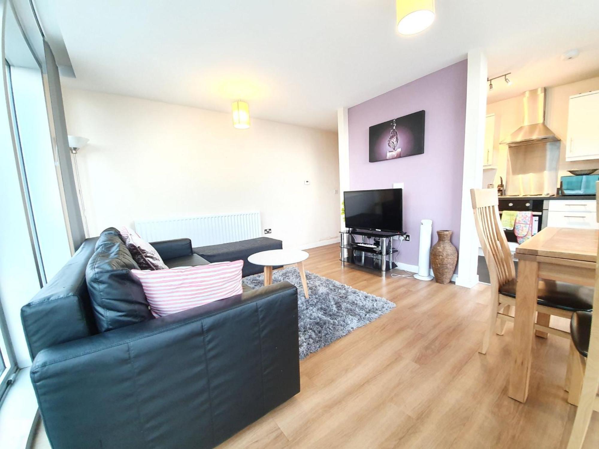 Dazzon Apartments - Hub - Central Mk ミルトン・ケインズ 部屋 写真